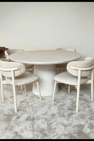 Ensemble Salle à Manger Minimaliste – Table Ronde Beige & Chaises Gris Texturé